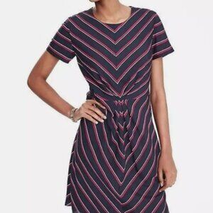 Banana Republic Short-Sleeve Striped Pleat Dress Size 4